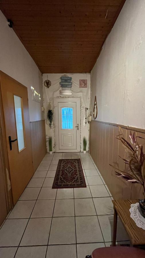 شقة Monteure, Ganzes Haus, Schwarzheide, Haus 1 المظهر الخارجي الصورة