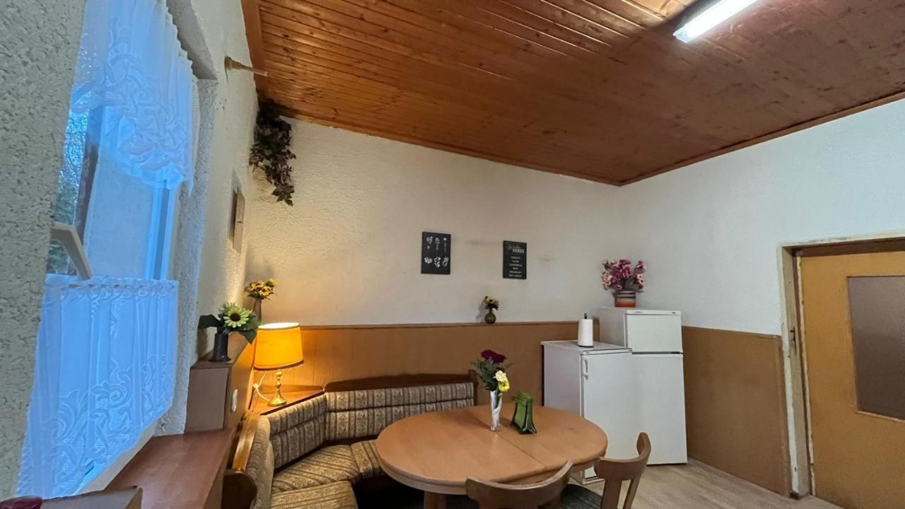 شقة Monteure, Ganzes Haus, Schwarzheide, Haus 1 المظهر الخارجي الصورة
